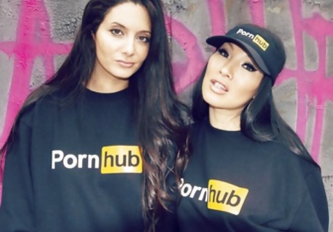 Perra puta mamadora Star del Rey da کانال گیفهای سکسی nalgatorio y traga verga